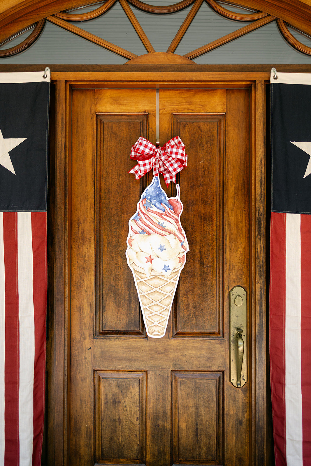 Star-Spangled Ice Cream Cone Hanger