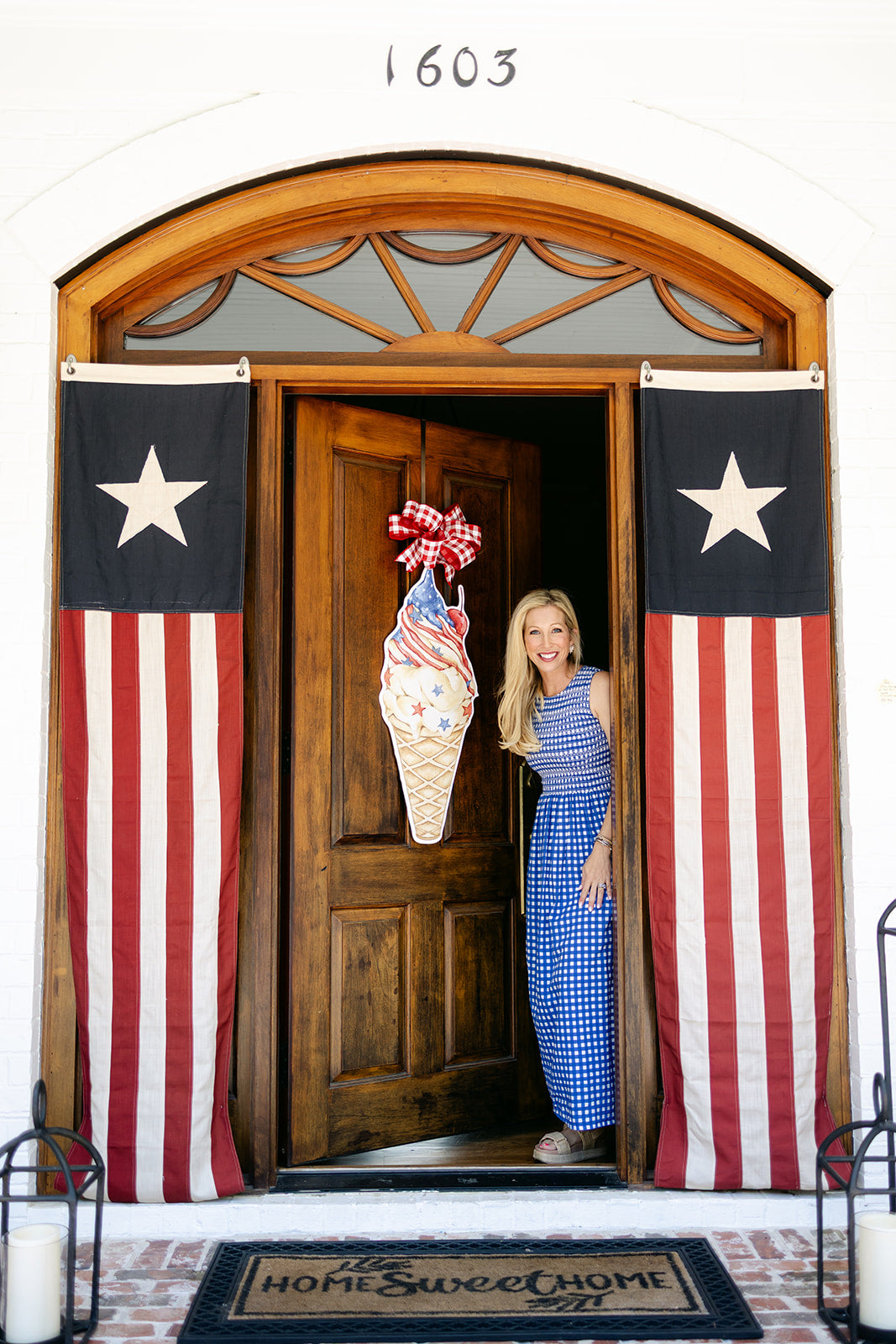 Star-Spangled Ice Cream Cone Hanger