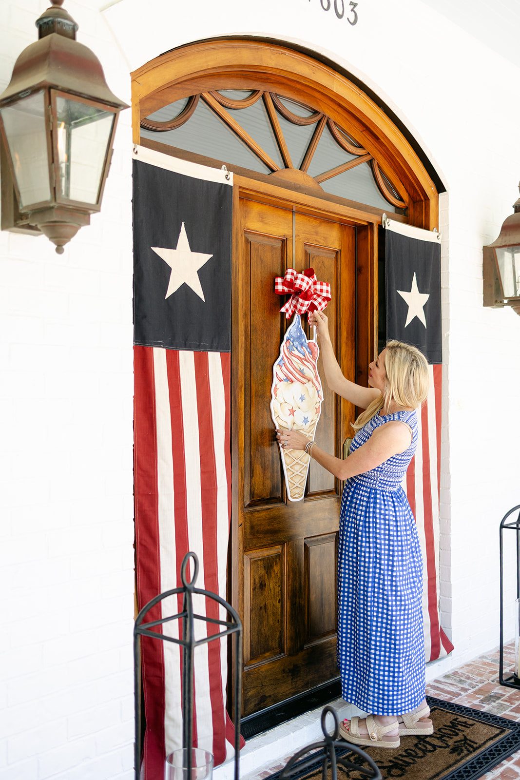 Star-Spangled Ice Cream Cone Hanger
