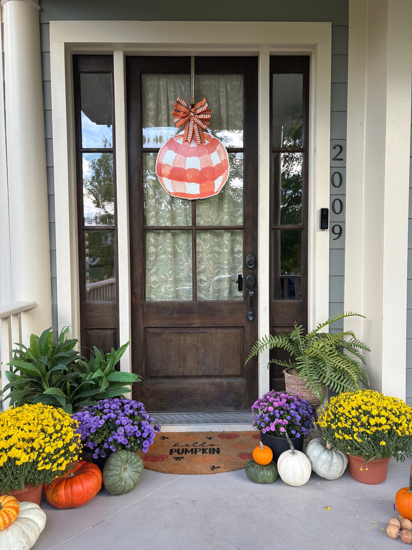 Volunteer Gingham Pumpkin Hanger