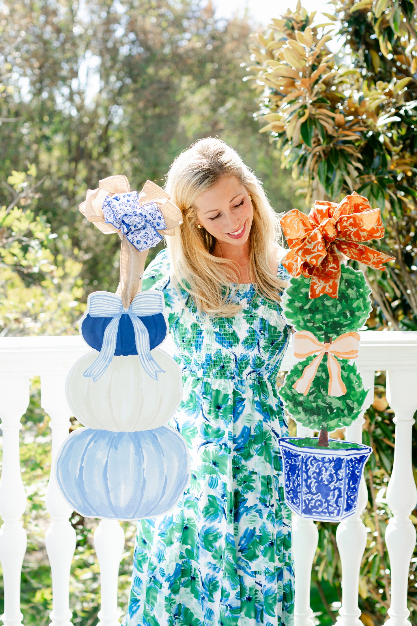 "The Harvest Topiary" Hanger