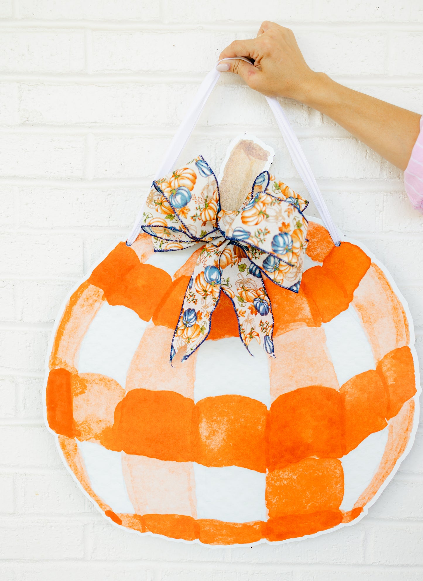 Volunteer Gingham Pumpkin Hanger