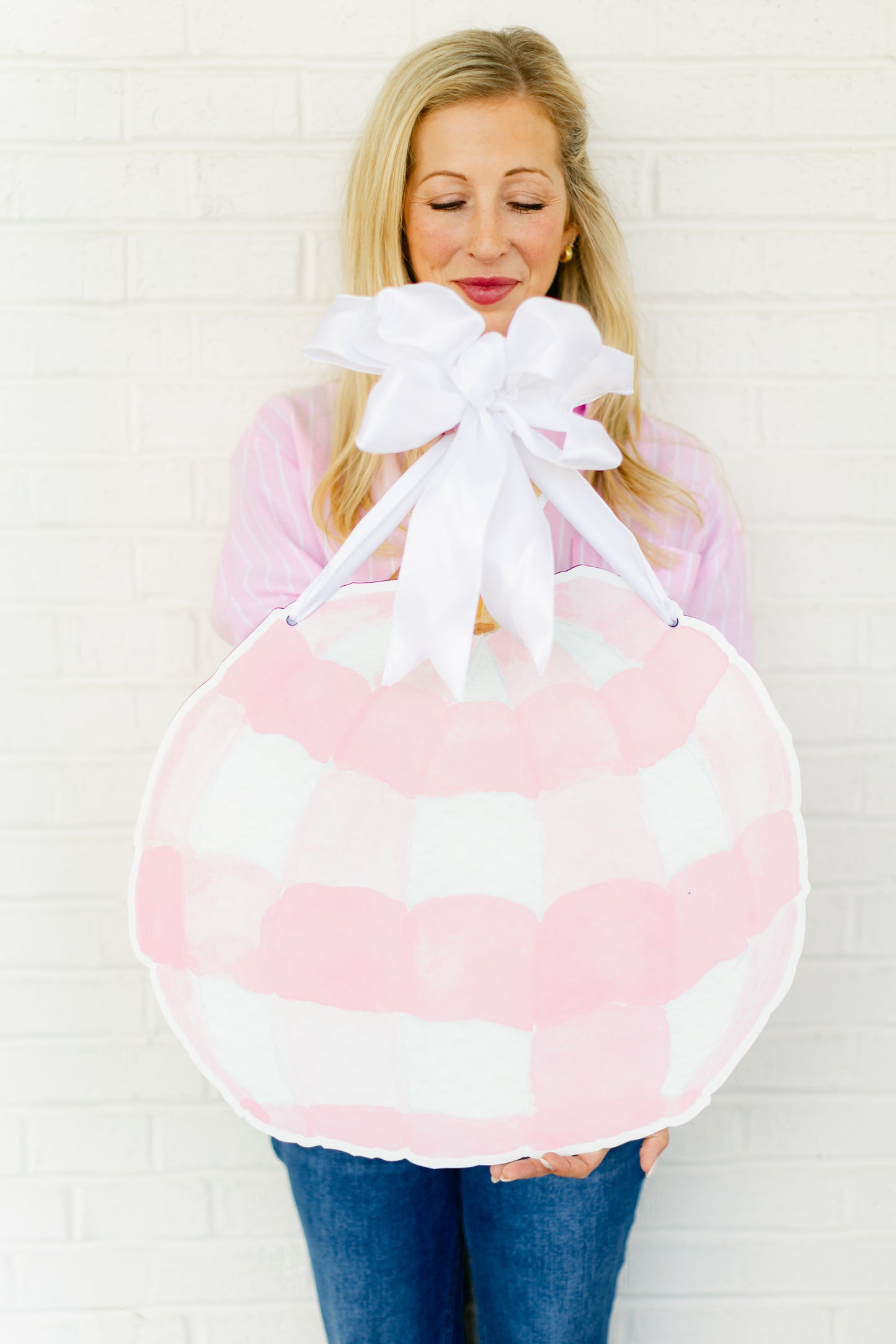 Rose Gingham Pumpkin Hanger
